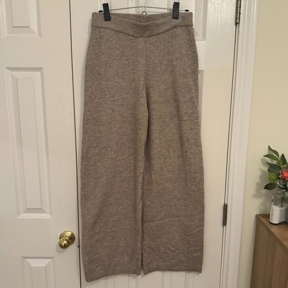 Medium H&M Lounge Pants